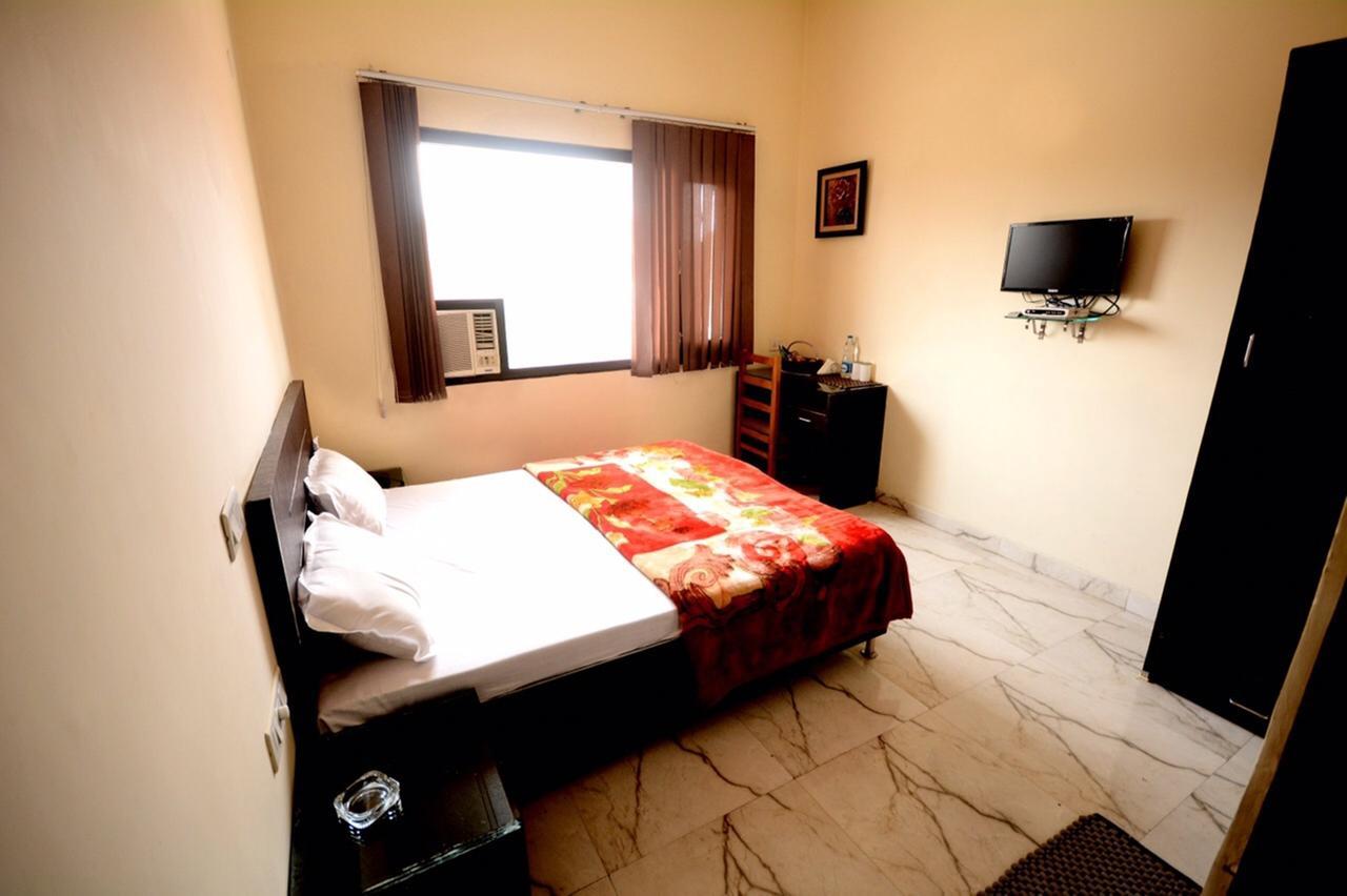 Hotel Mehra Inn Amritsar Dış mekan fotoğraf